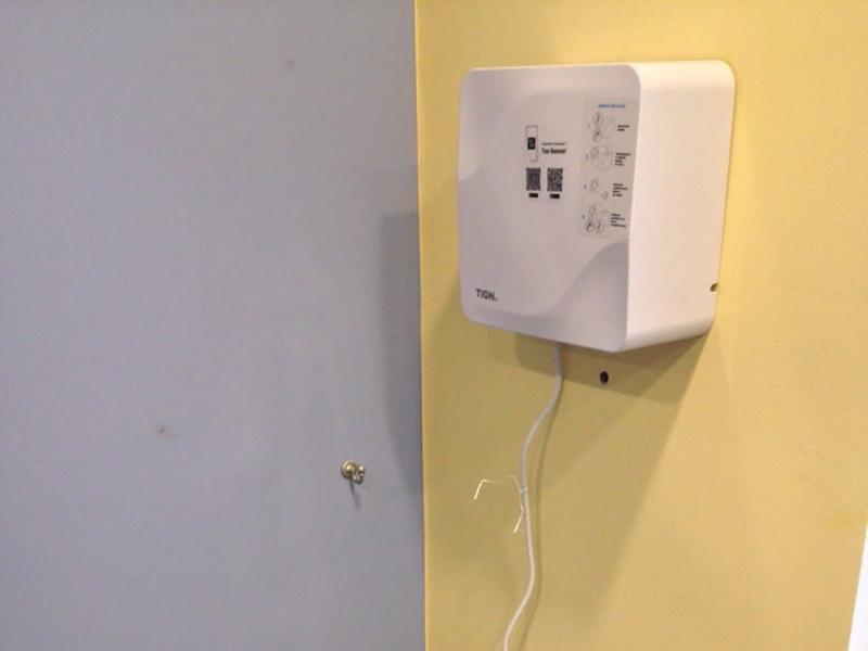 Установка суперкомпактного бризера Tion Lite